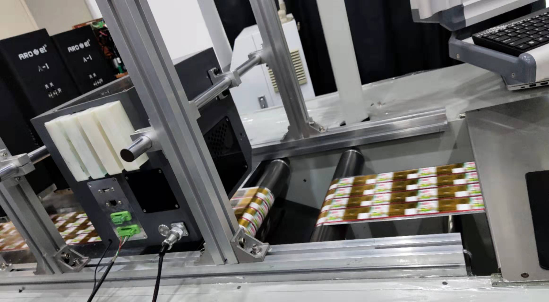 喷码知识：喷码机是干什么的？？？？？